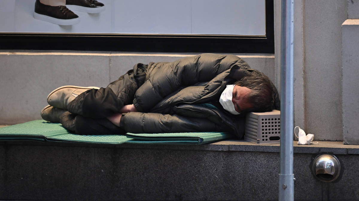 Homeless people 'particularly vulnerable' to catching coronavirus | LBC