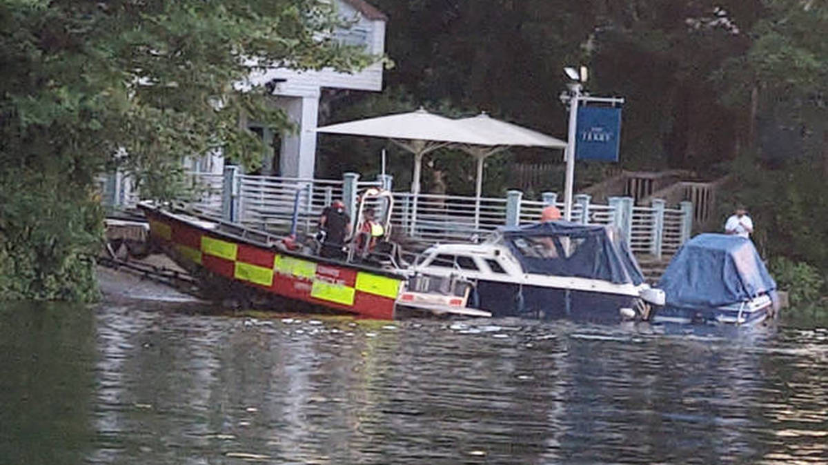 Body found in River Thames after man went missing while swimming | LBC