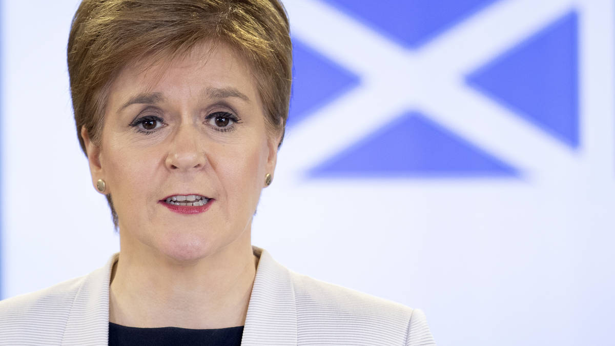 Scotland records no coronavirus deaths for a month | LBC