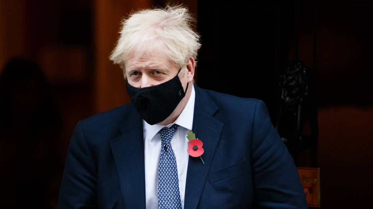 Government suffers defeat in Lords over controversial Brexit bill | LBC
