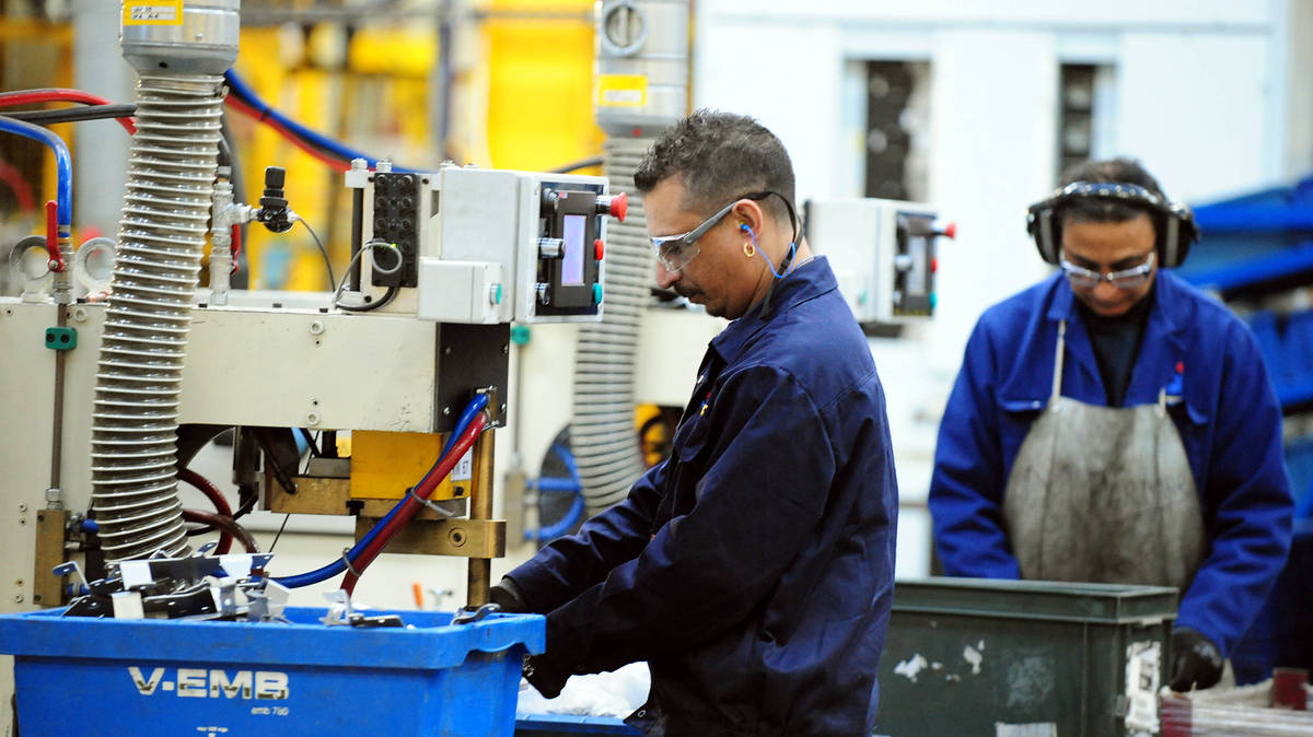 Manufacturing boosted by Brexit stockpiling, but consumer spending hits ...