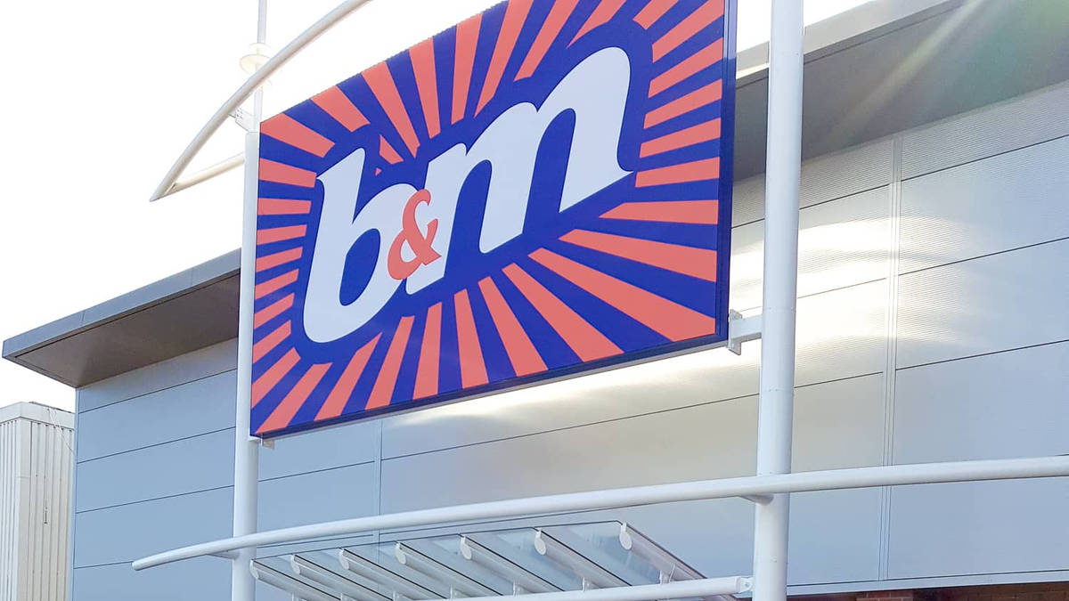 B&M founder pays out another £30m dividend as Christmas sales soar | LBC