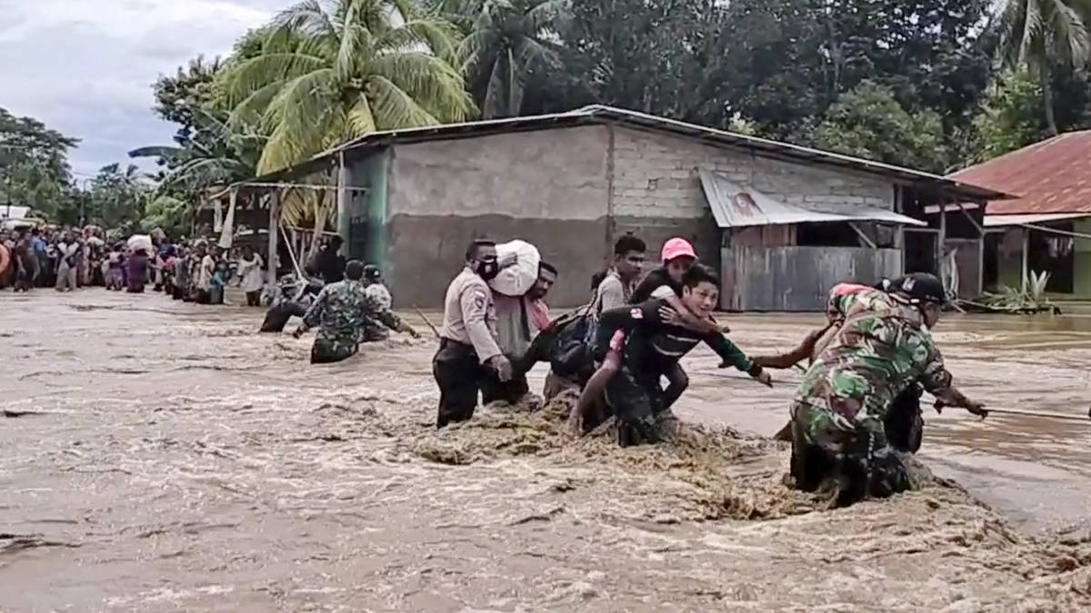 Rescue efforts hampered as flash floods and landslides in Indonesia ...