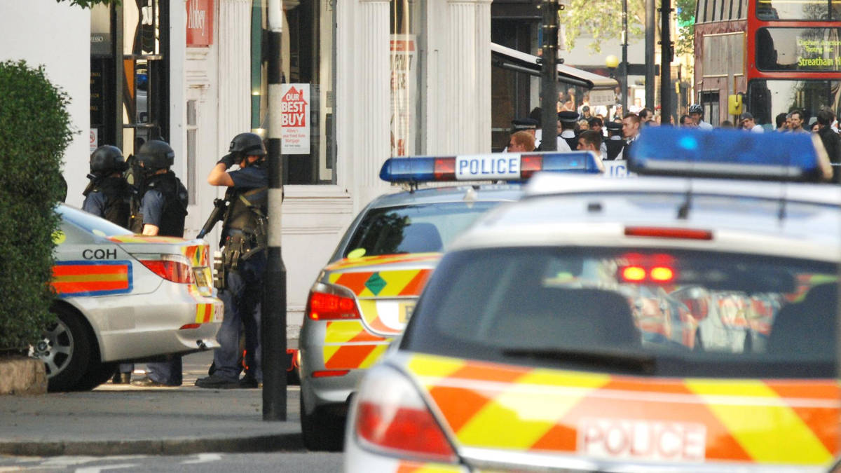 Teenage boy arrested after 15-year-old dies in south east London ...