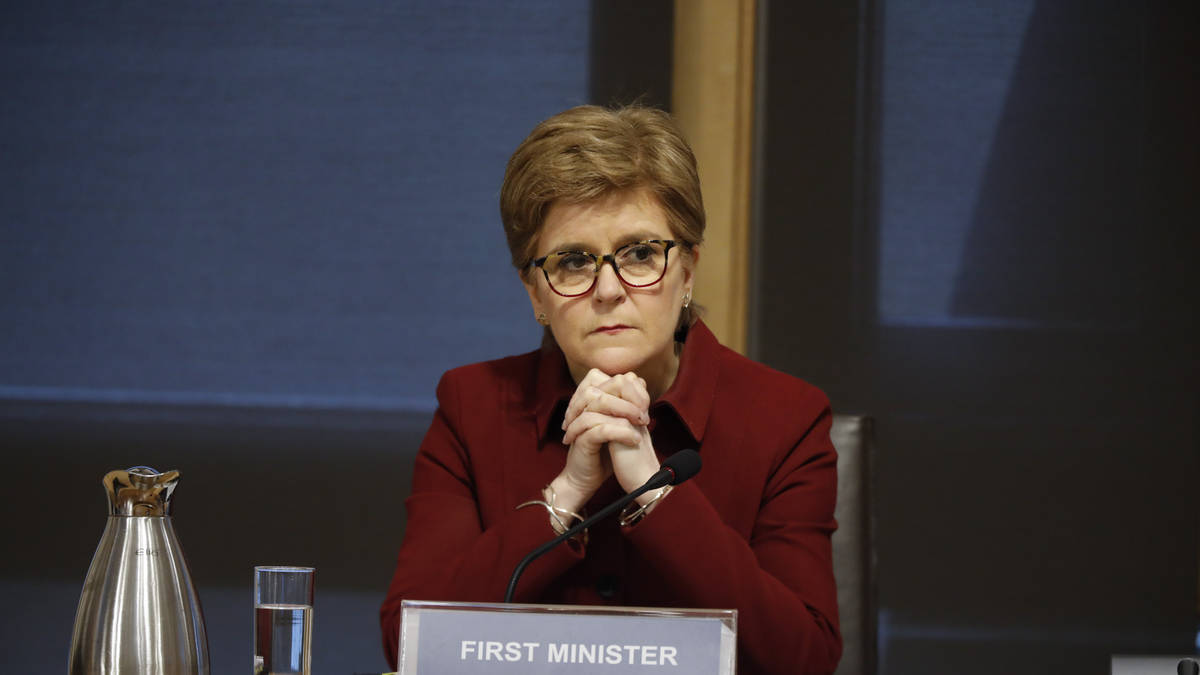 Sturgeon rejects accusation of ‘suspicious timing’ over bank boss ...
