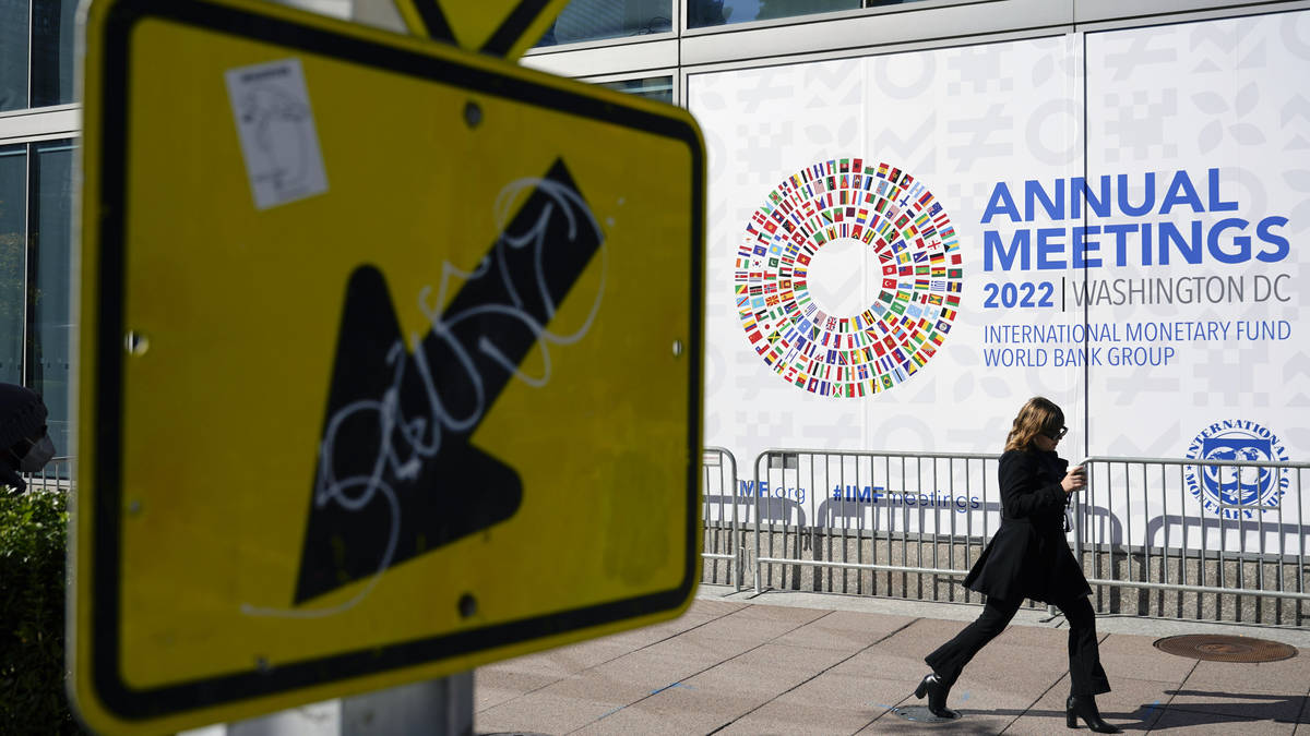 IMF downgrades outlook for global economy in 2023 amid Ukraine war | LBC