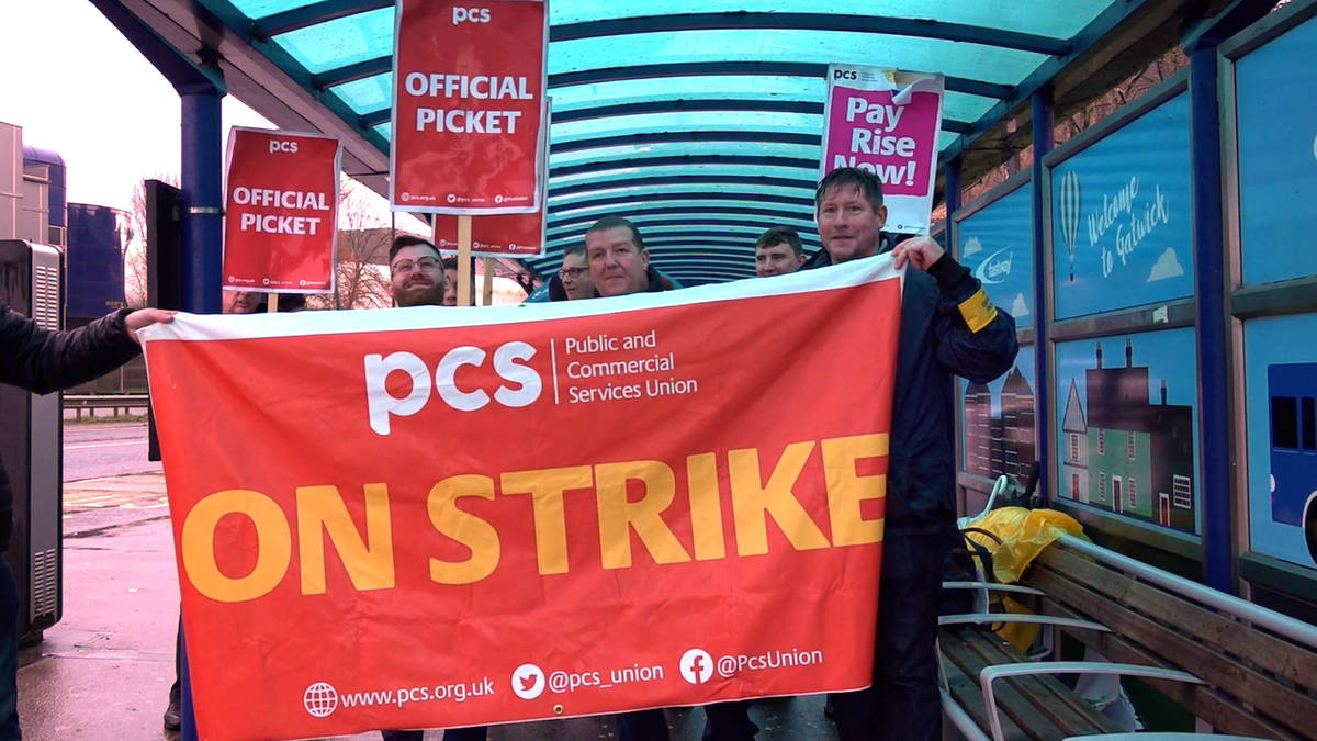 100,000 civil servants to strike on Budget Day in pay dispute | LBC