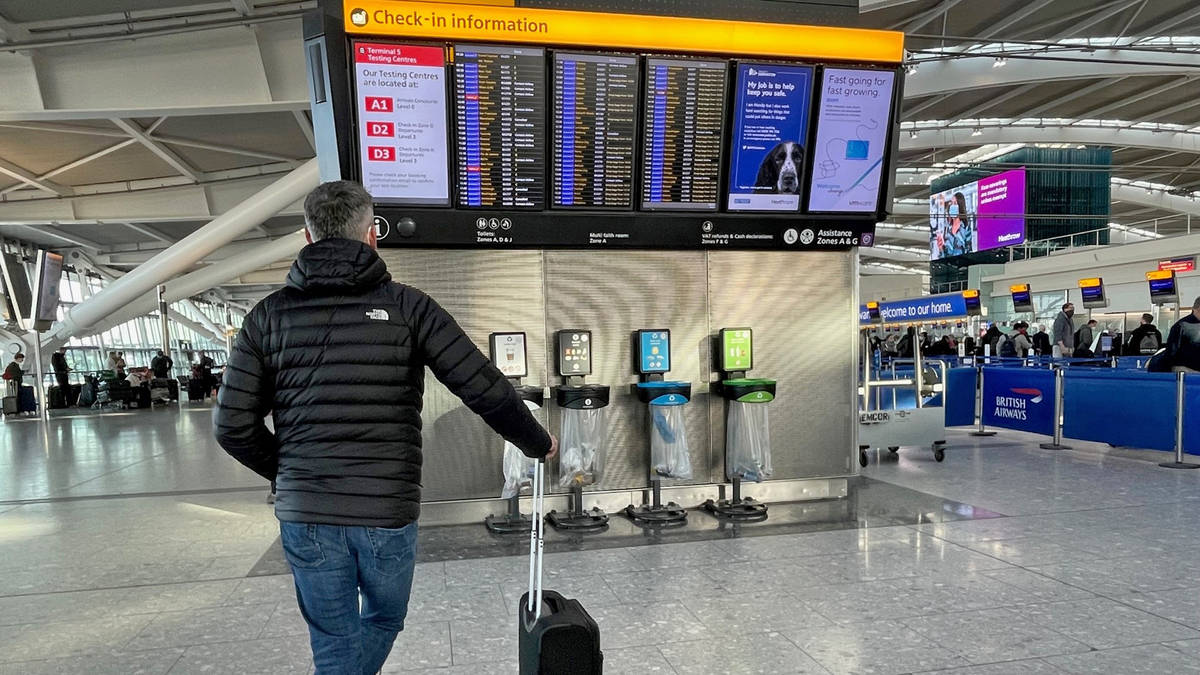 Heathrow Airport records busiest start of year since before pandemic | LBC