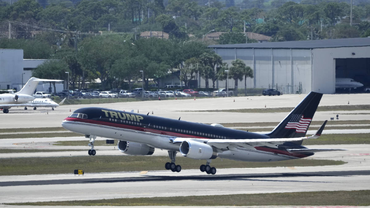 Trump heads to New York amid tight security ahead of his surrender | LBC