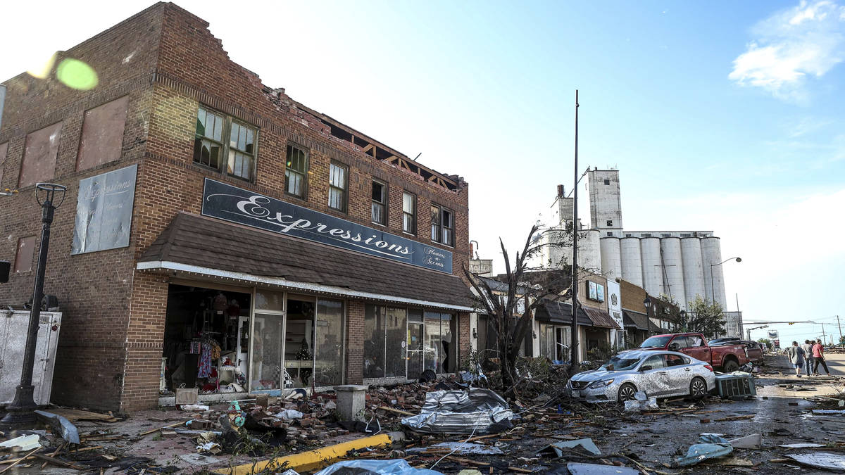 Three dead and dozens hurt after tornado rips through Texas town | LBC