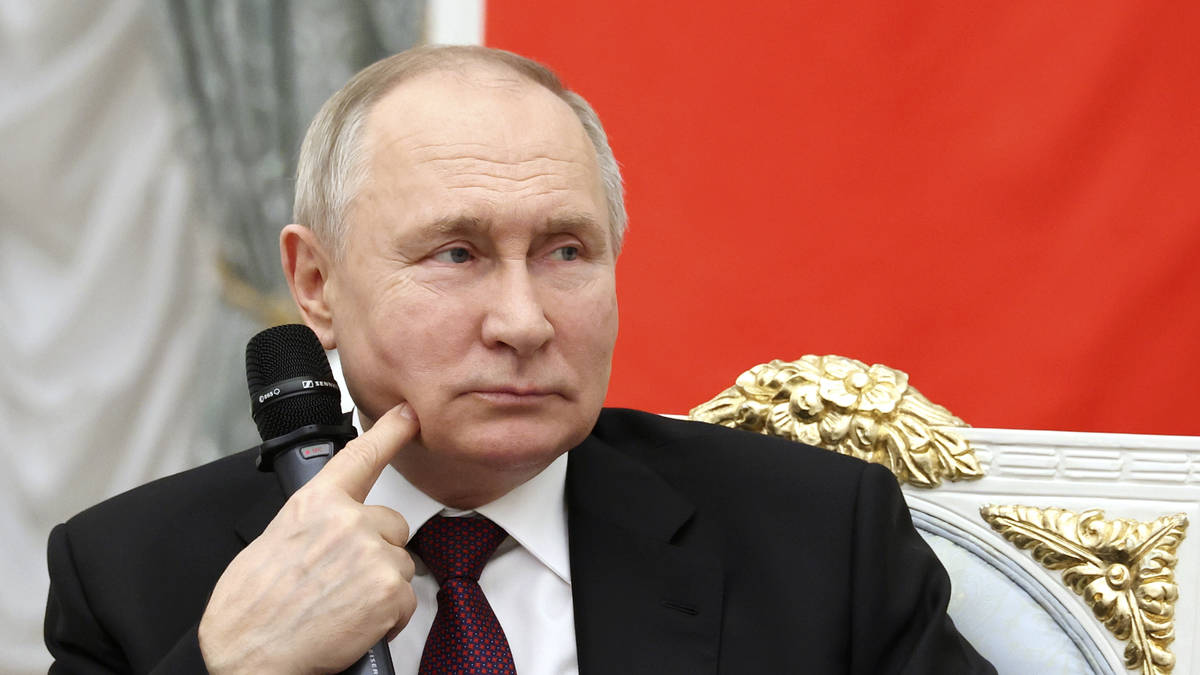 Putin hails Russia’s military performance in Ukraine and vows to ...