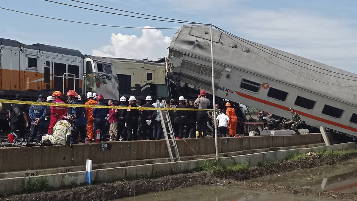 At least four people killed in train collision in Java | LBC