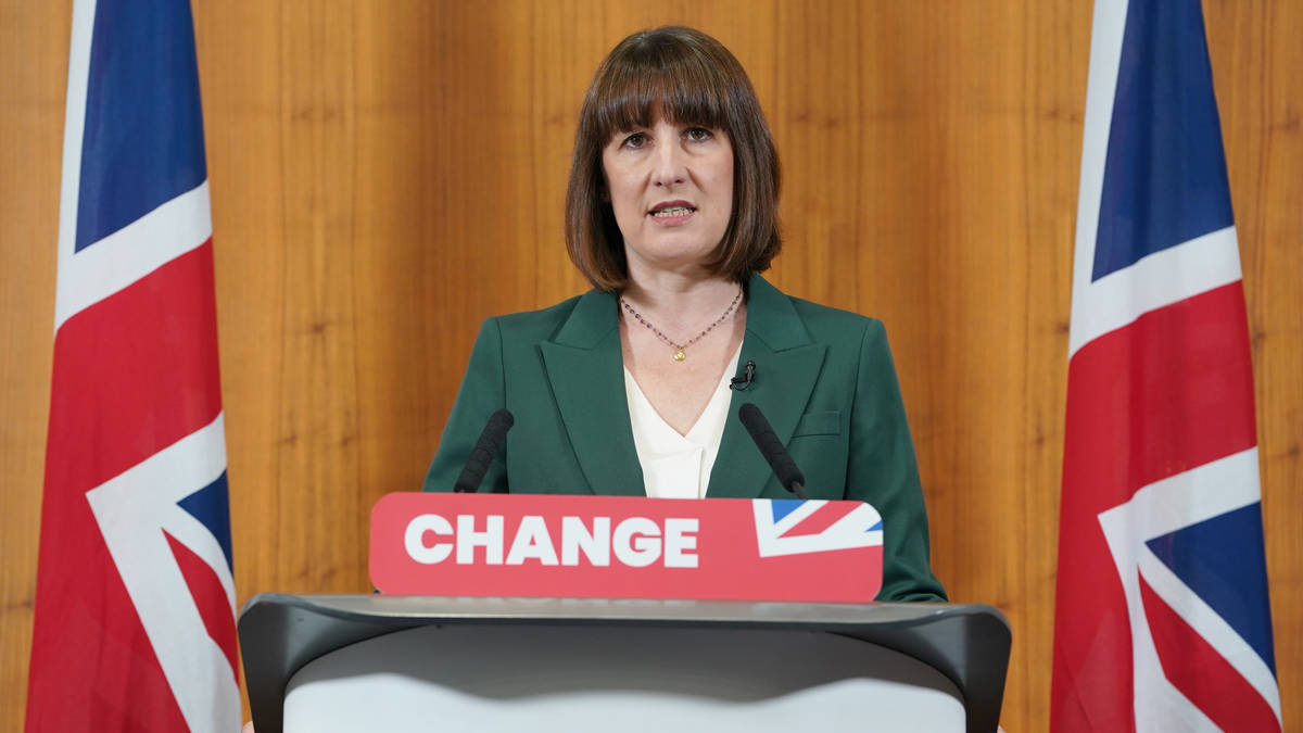 Reeves alleges £71bn black hole in Tory costings and ‘second mortgage ...
