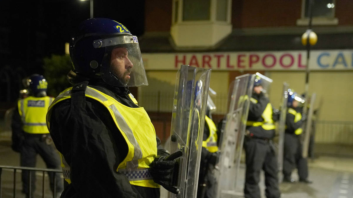 Government will ‘look more broadly at social media’ after riots ...