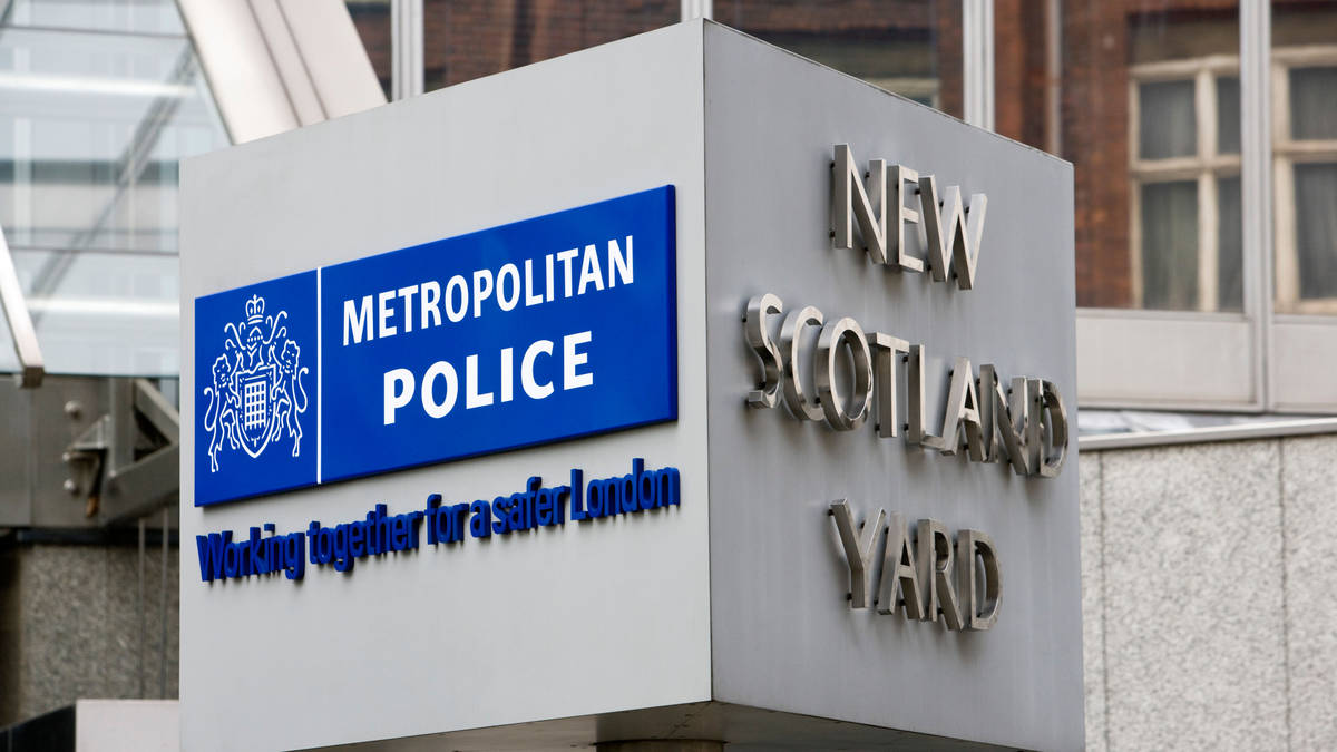 Two Met Police officers commit misconduct in stop and search of south ...