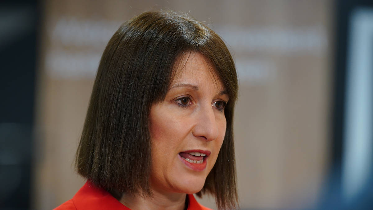 Reeves faces pressure to balance the books as borrowing costs rise | LBC
