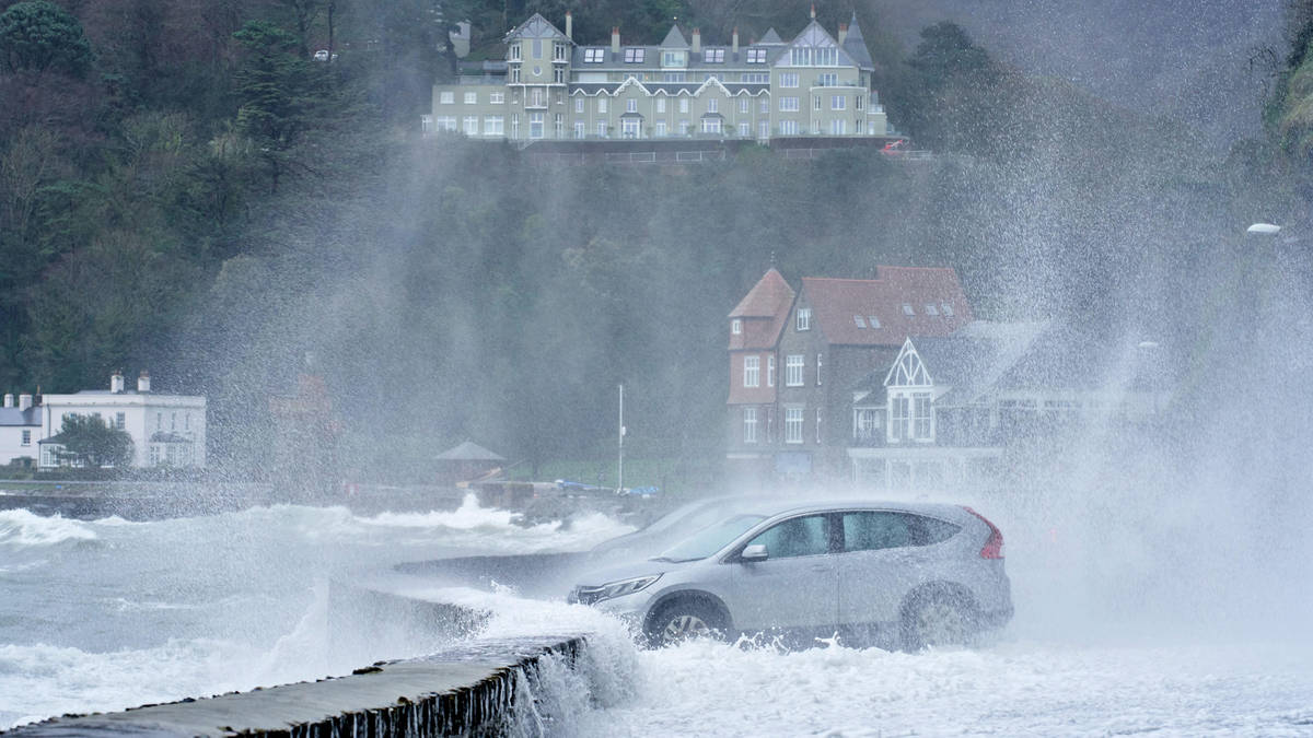 Tornado warning and ‘danger to life’ alert issued as UK braces for 90 ...