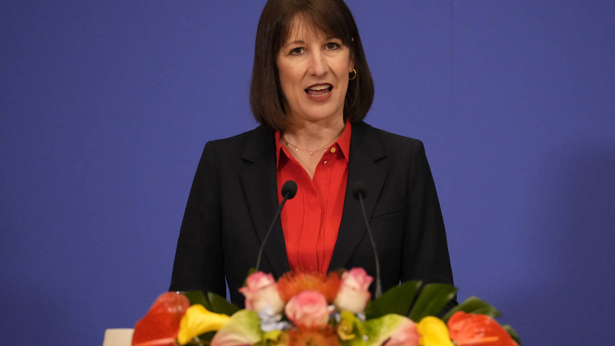 Rachel Reeves says mission for growth is a higher priority than Labour ...