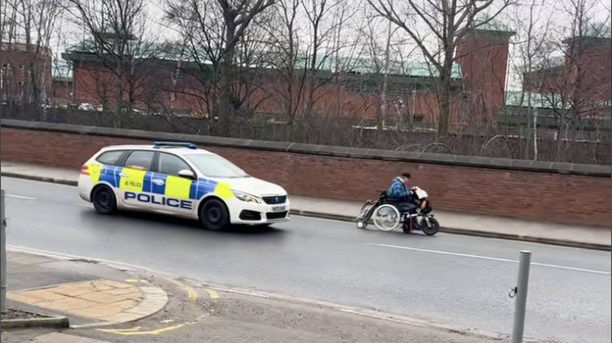 Hapless police blasted for using car to chase shoplifter in wheelchair ...
