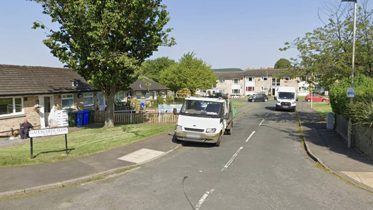 Homes evacuated after two men found dead in same street just days apart ...