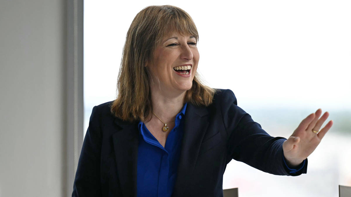 Government borrowing less than expected in July in boost for Reeves | LBC