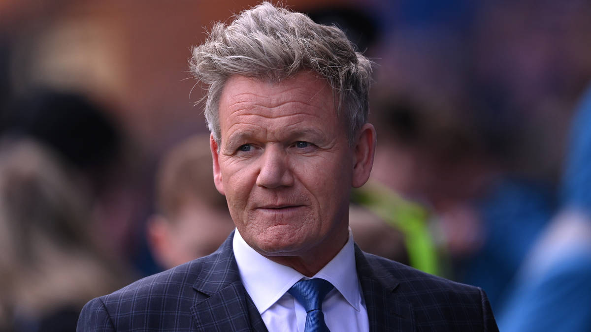 TV chef Gordon Ramsay reveals treatment for skin cancer | LBC