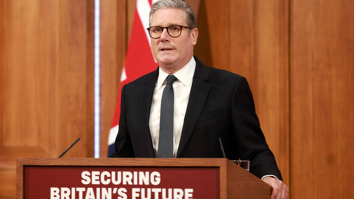 'We want to help': First country confirms interest in Starmer's 'return hubs' plan for Britain’s rejected asylum seekers