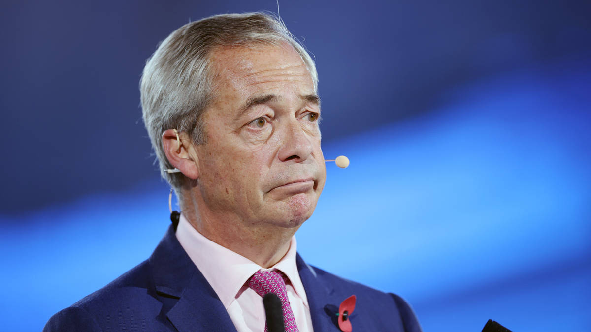 Nigel Farage allegedly told fellow Dulwich College pupil 'that’s the way back to Africa'