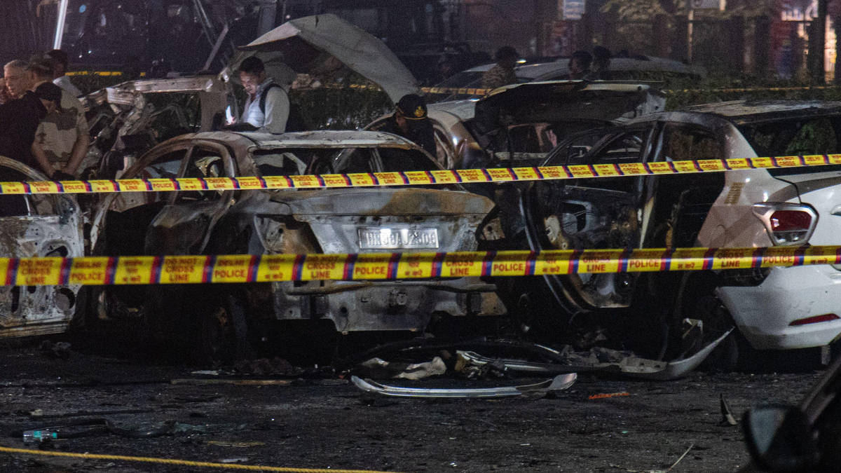 Man arrested in relation to deadly car blast in New Delhi | LBC