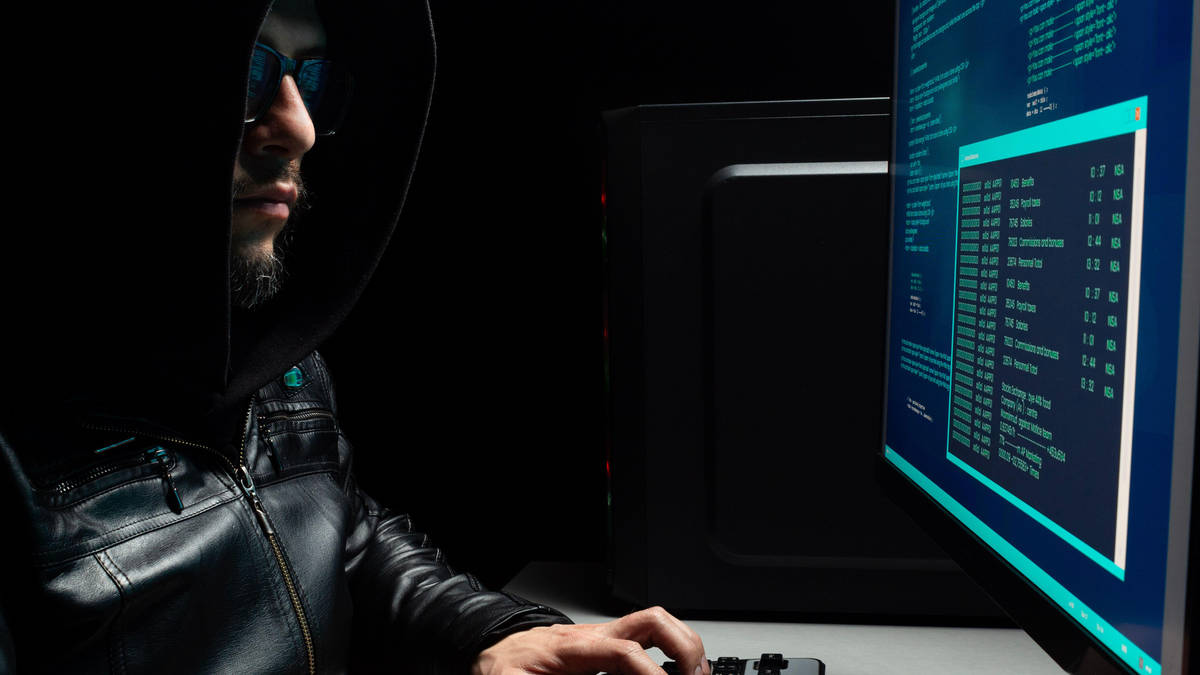 Cyberattacks costing UK small businesses close to £1 billion a year as experts issue stark warning