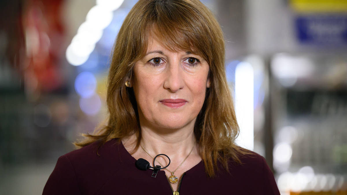 Shock poll shows zero per cent think UK economy in 'very good state' in major blow for Rachel Reeves