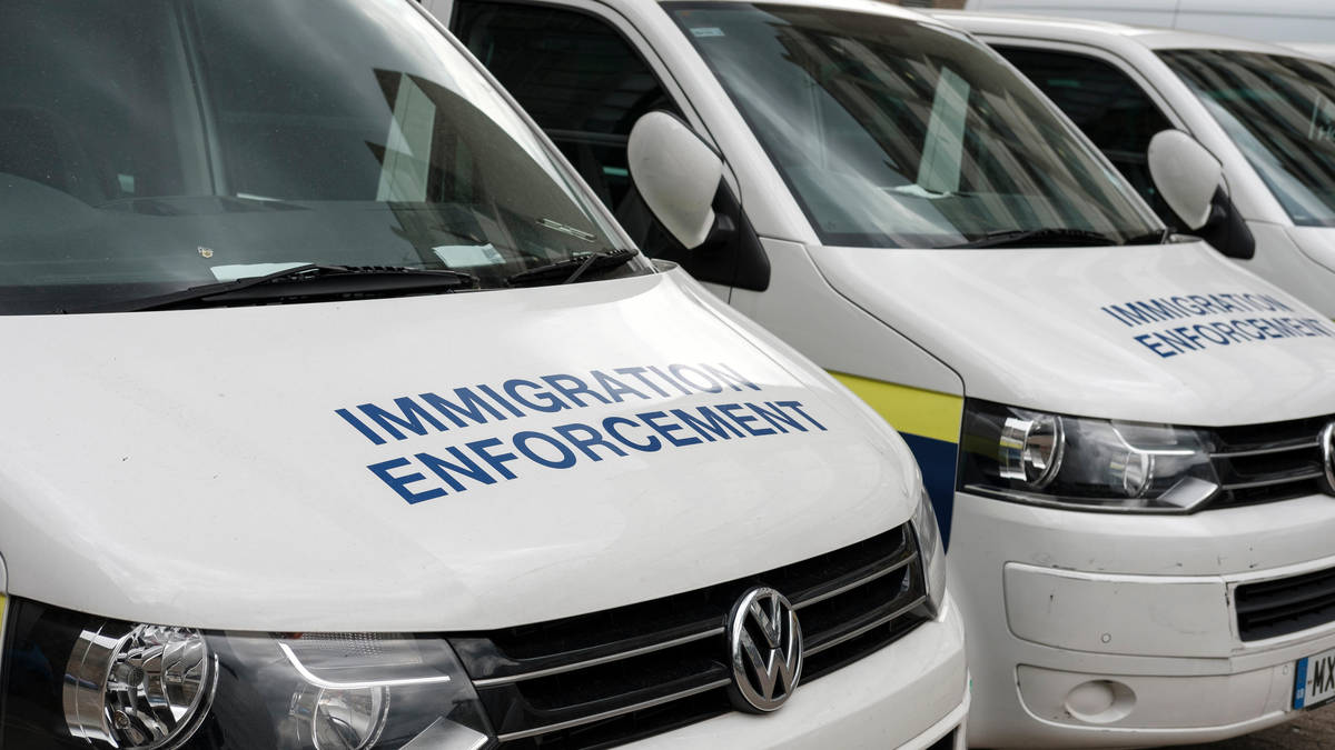 UK-born children of failed asylum seekers to be deported with parents