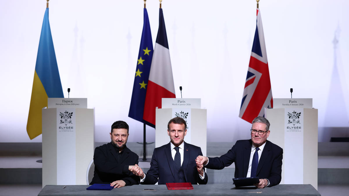 UK and France to send forces to Ukraine in event of ceasefire with Russia - as Starmer swerves Greenland question