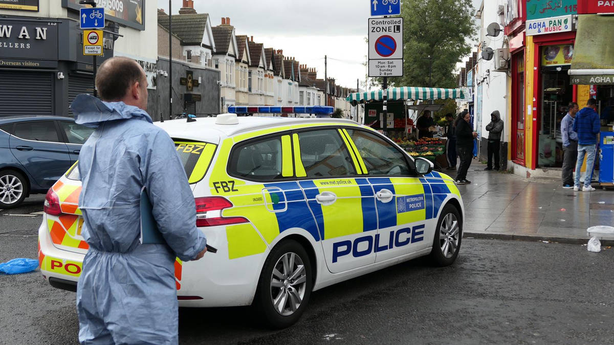 Man dies after stabbing outside shop in Southall | LBC