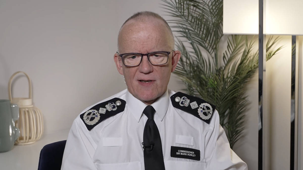 Met chief hails 'extraordinary' progress in fight against killings in ...