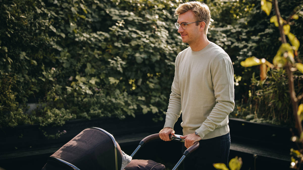 What is the UK paternity leave law and how could it change? | LBC
