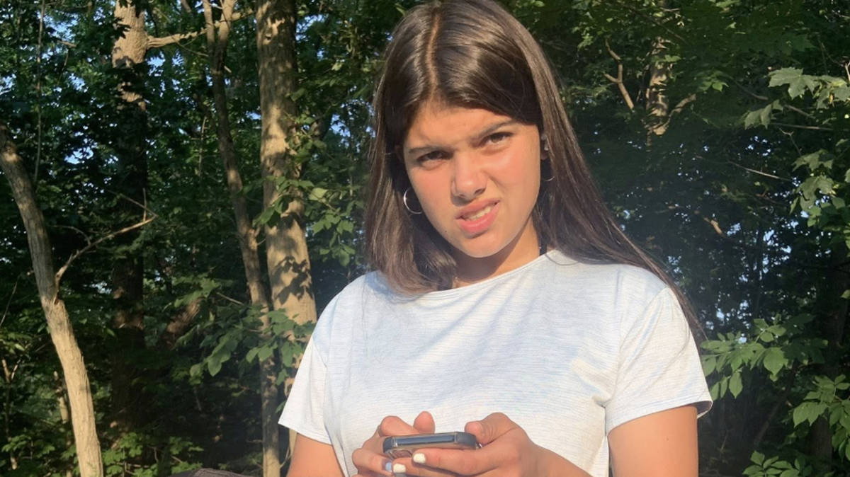 Pictured: Tourist, 19, found dead on Australian beach surrounded by dingoes - as dad shares heartbreaking tribute