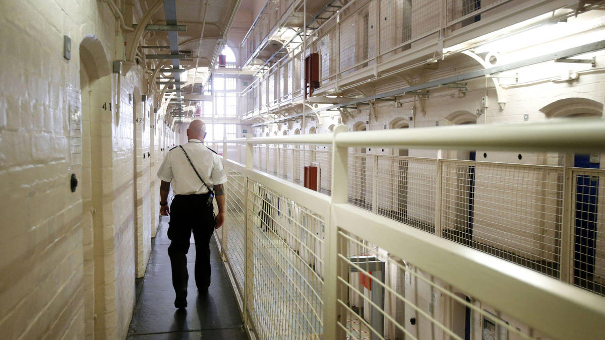 Scrap jail sentences of less than two years, government told | LBC