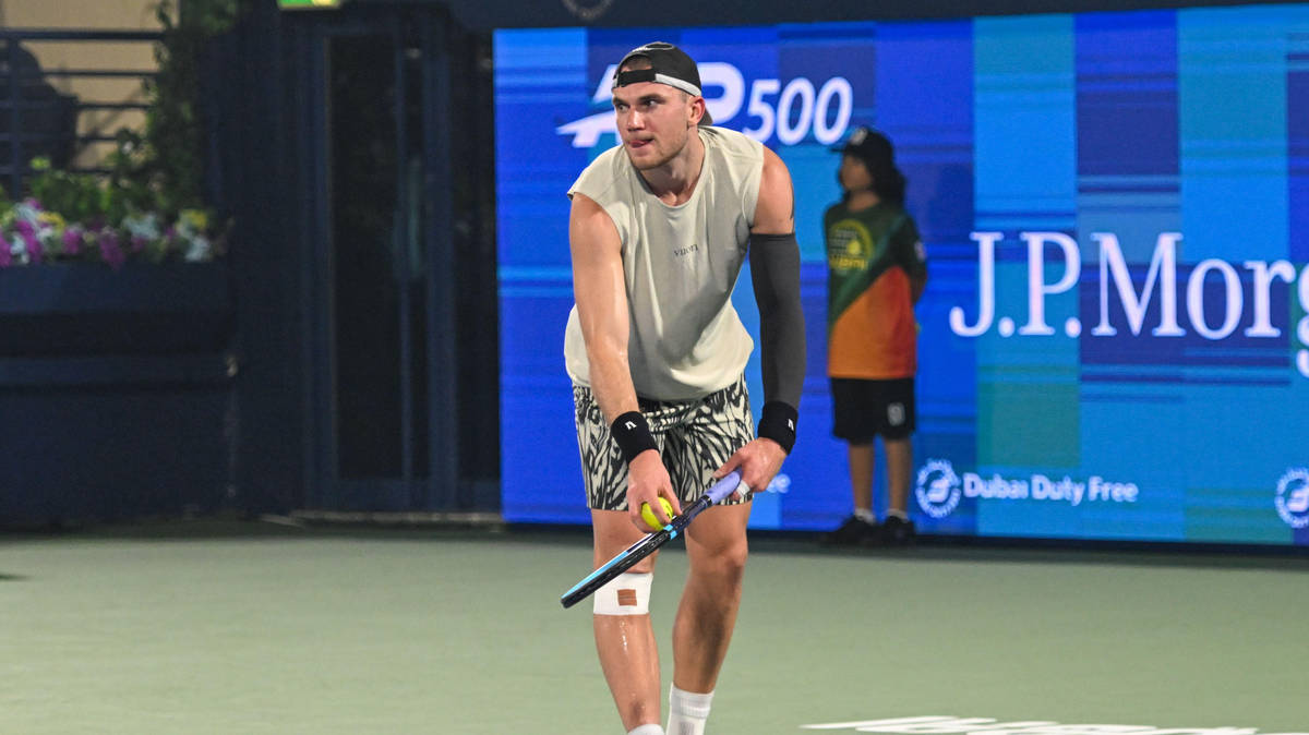 Jack Draper marks comeback from injury by winning first-round match in ...