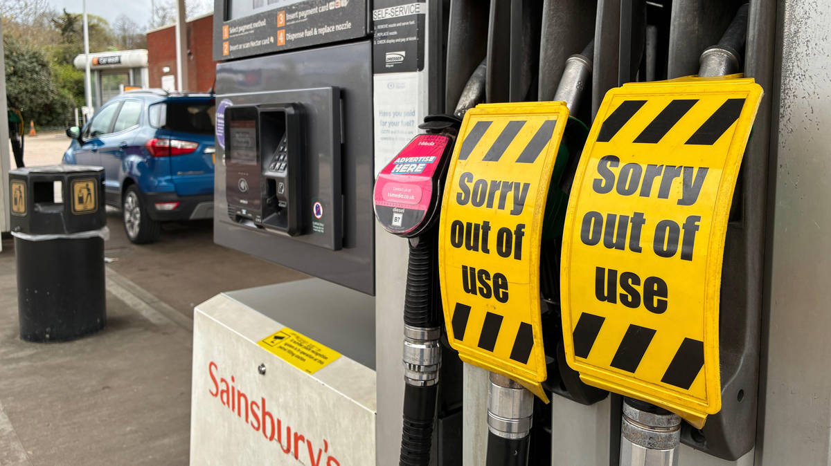 Prioritise teachers and schools in case of fuel shortages, says union