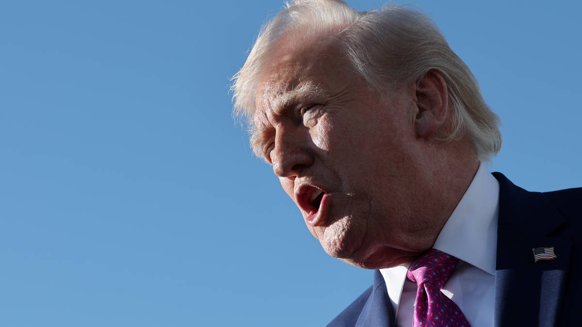 Trump says Strait of Hormuz will reopen ‘fairly soon’ after call with Starmer on plan to resume shipping