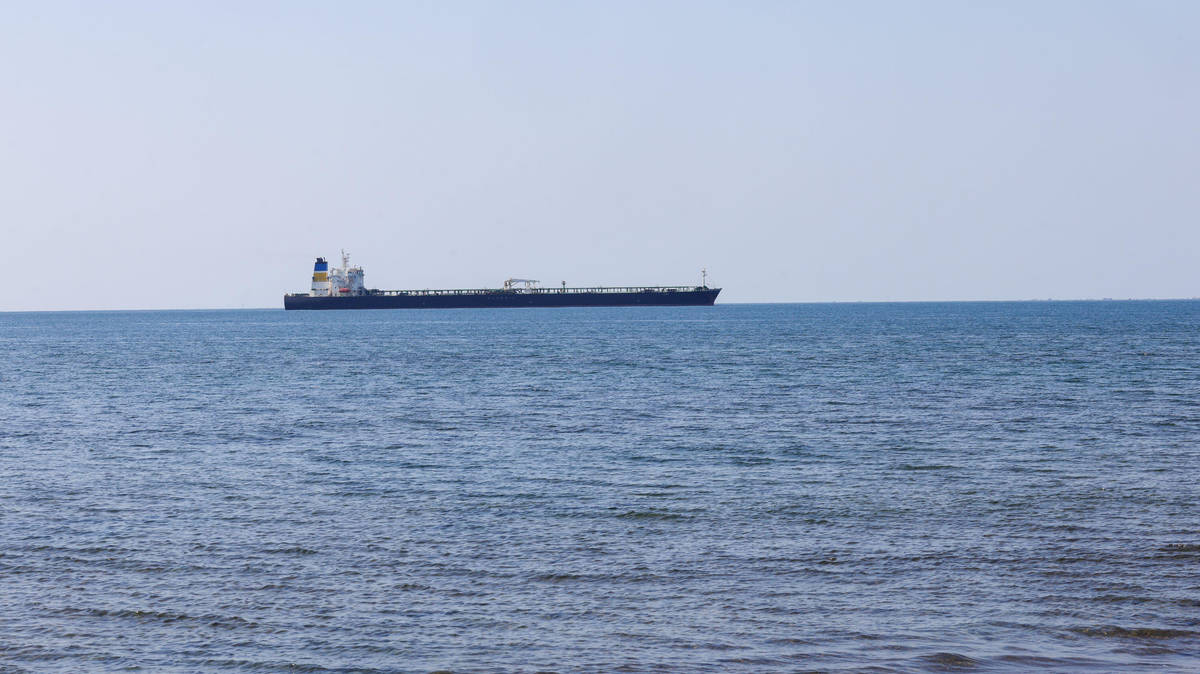 Russian sailors can claim asylum if Britain seizes their ships, ministers fear