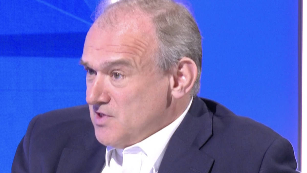 Starmer 'deserves credit' for handling of Iran war but must do more to help Britons with rising costs, says Sir Ed Davey