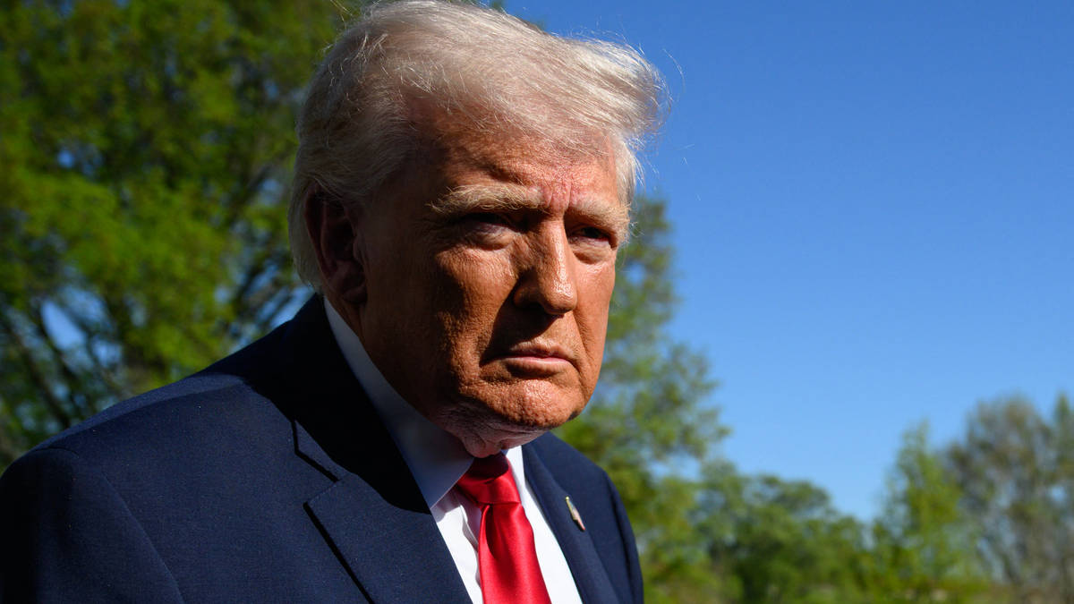 US Navy to blockade Strait of Hormuz with NATO and UK 'helping' operation