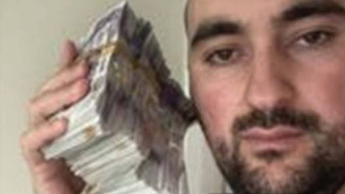 Albanian burglary gang who used Rightmove and Google to plot raids are jailed