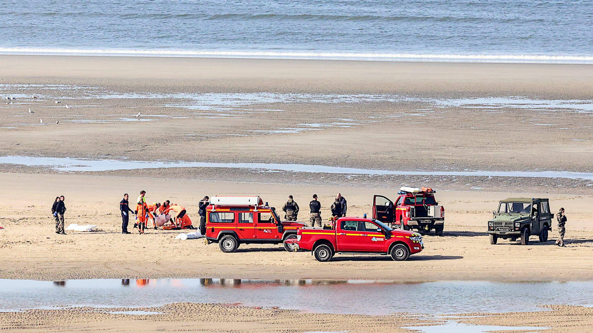 French coastguard rescues 72 people trying to cross Channel days after four died