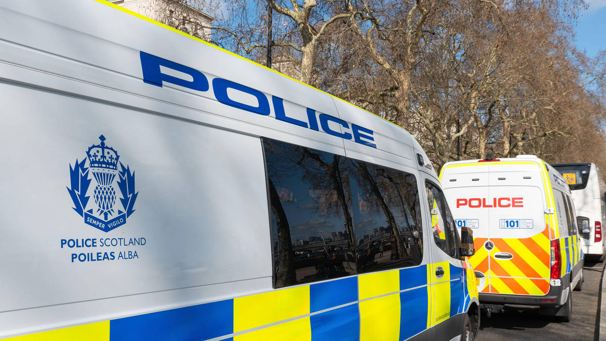 Two dead in motorway crash after car ‘driven in wrong direction’ | LBC