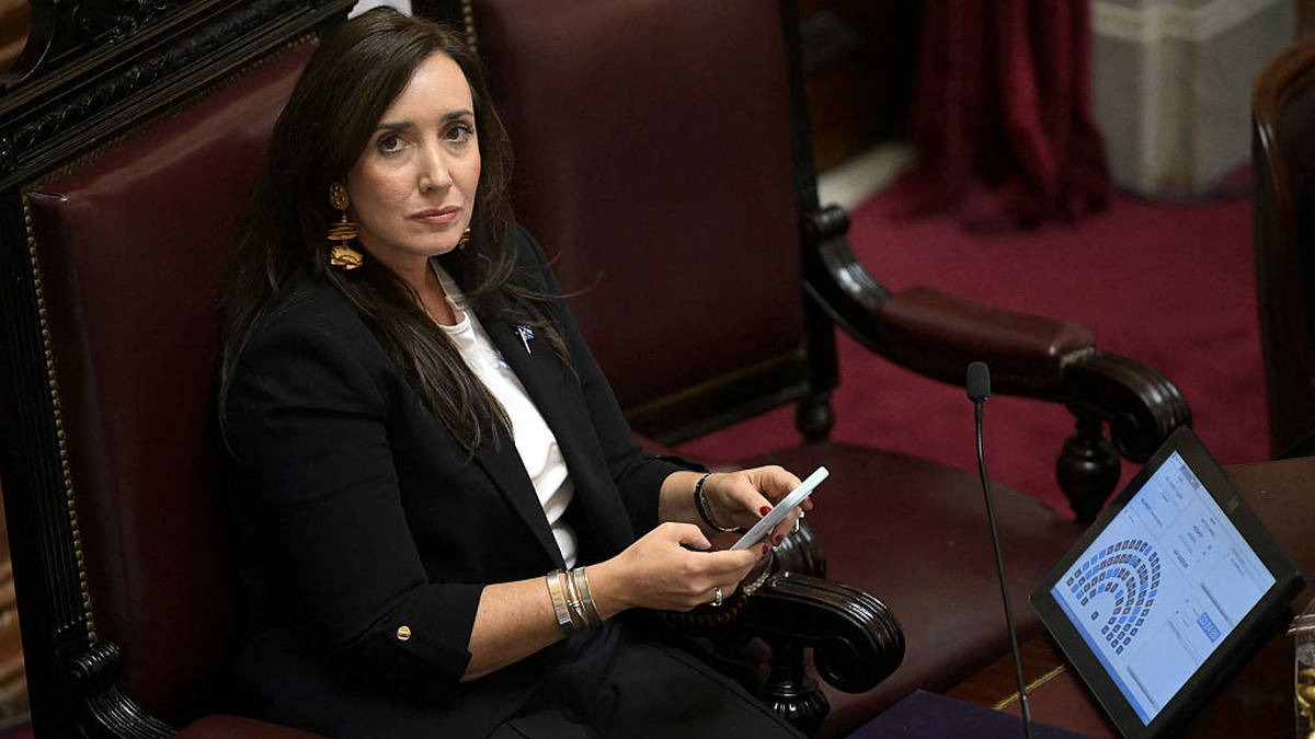 Falklanders should 'go back' to England, insists Argentina in renewed war of words