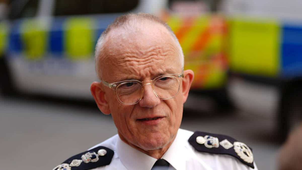 Met chief defends 'extraordinary' Golders Green police response after ...