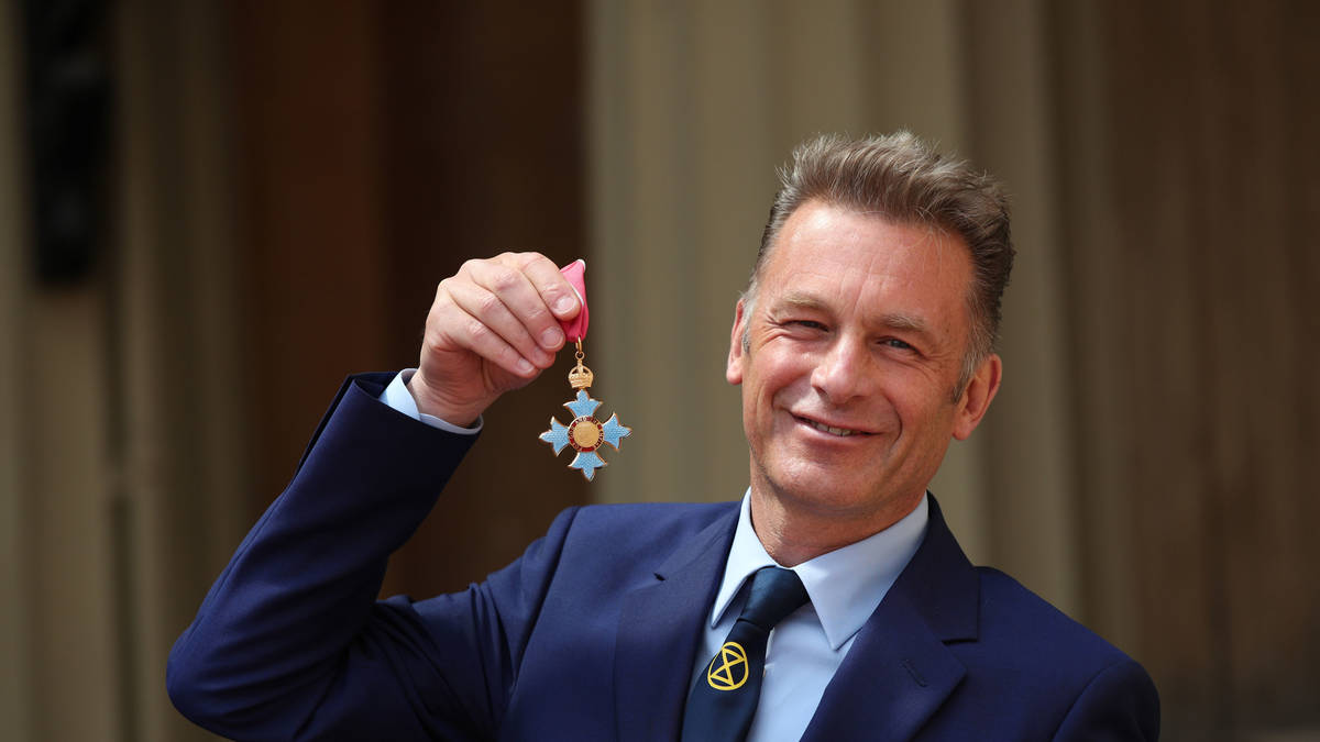 Chris Packham blasts world leaders' 'incredible stupidity' for ignoring Sir David Attenborough’s climate warnings